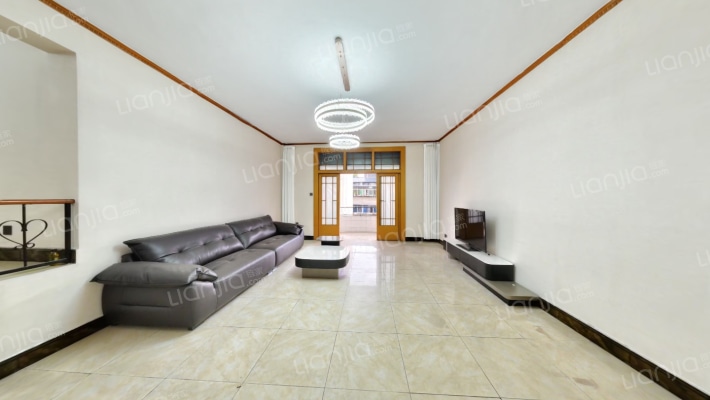 珠市东街144号住宅楼二手房实景图