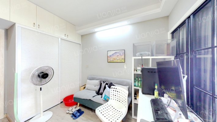 百里大厦二手房实景图