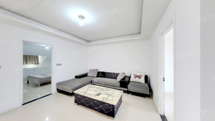 湖前江滨小区二手房实景图