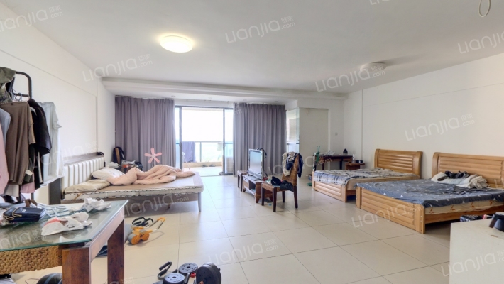 天赐18°蔚蓝二手房实景图