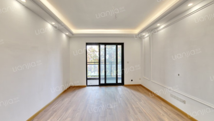 龙辰丽湾二期二手房实景图