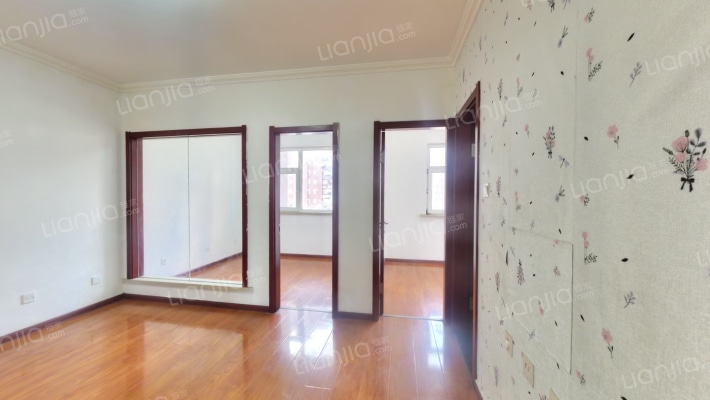 万龙第十城A区二手房实景图