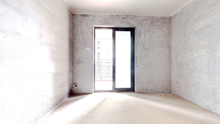 现代天外天小镇二手房实景图