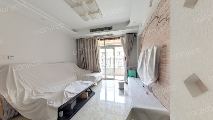 越昕晖二手房实景图