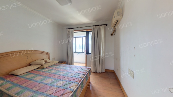 建国公寓二手房实景图