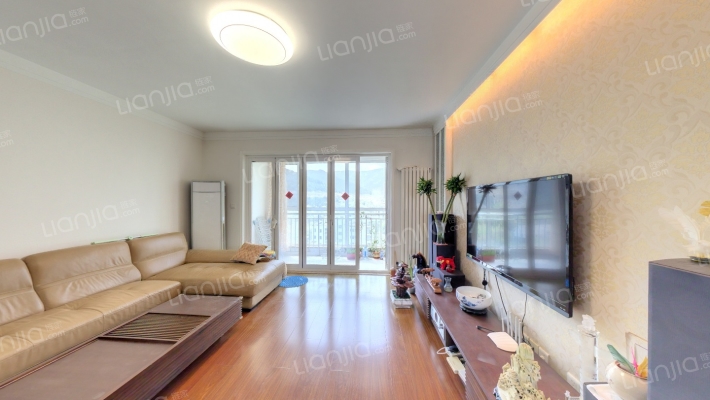 鲁能领秀城F区二手房实景图