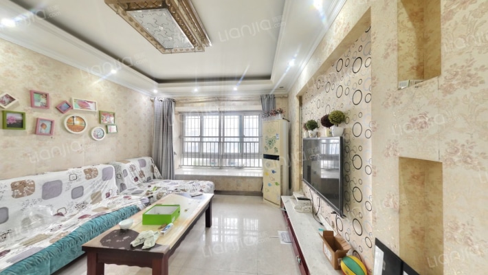 隆鑫花漾岭二手房实景图