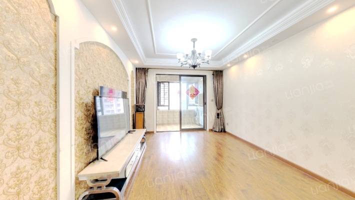 橡树湾三期二手房实景图