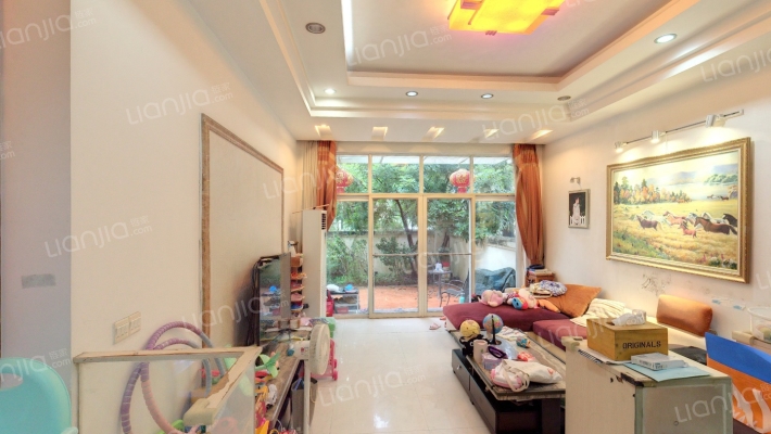 广州雅居乐花园灏湖居二手房实景图