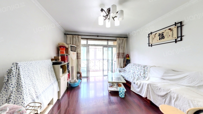 朗晴名居二手房实景图