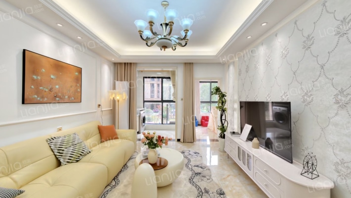 高铁新城二手房实景图