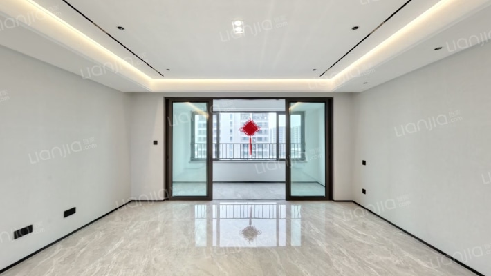 保利天汇星湖二手房实景图