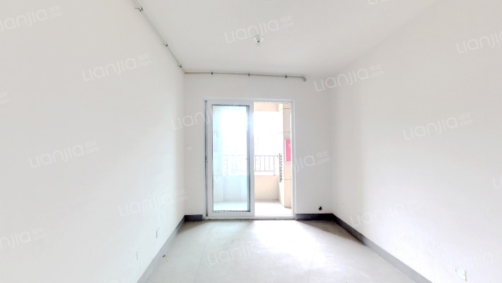 翰宸雅苑二手房实景图