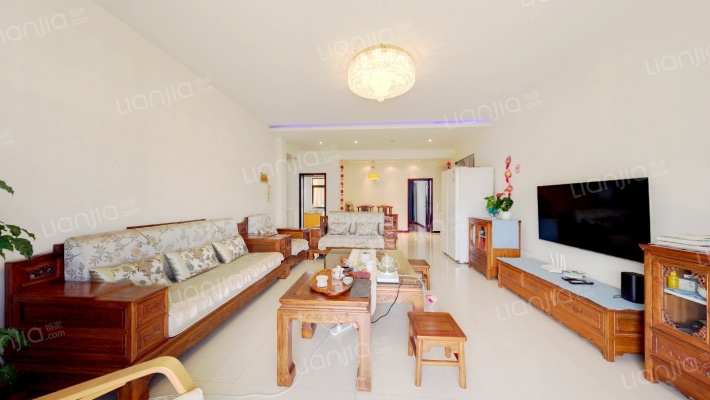 禾嘉名邸二手房实景图