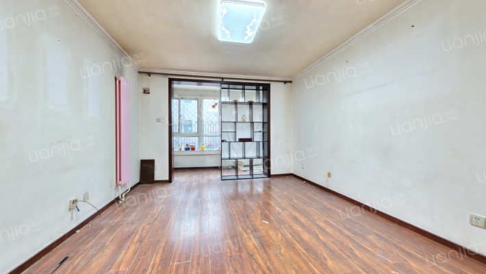 腾龙家园二区二手房实景图