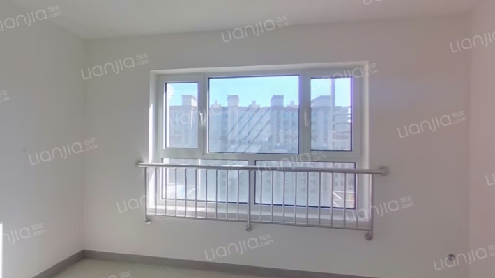 岭秀城三号院二手房实景图