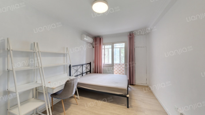 酒仙桥路7号院二手房实景图