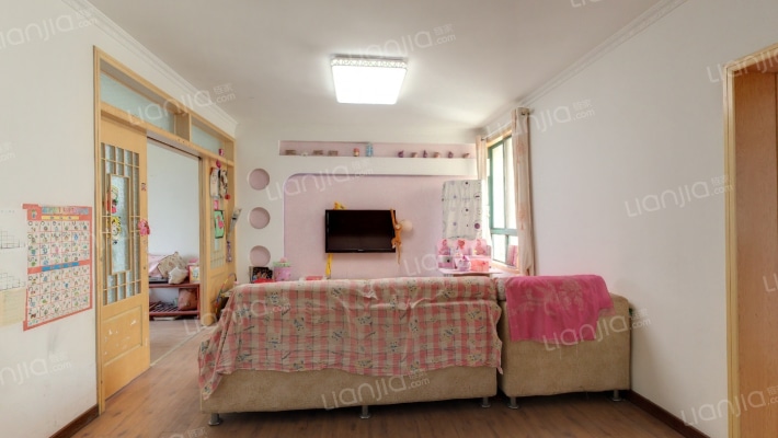 凤南街22号二手房实景图