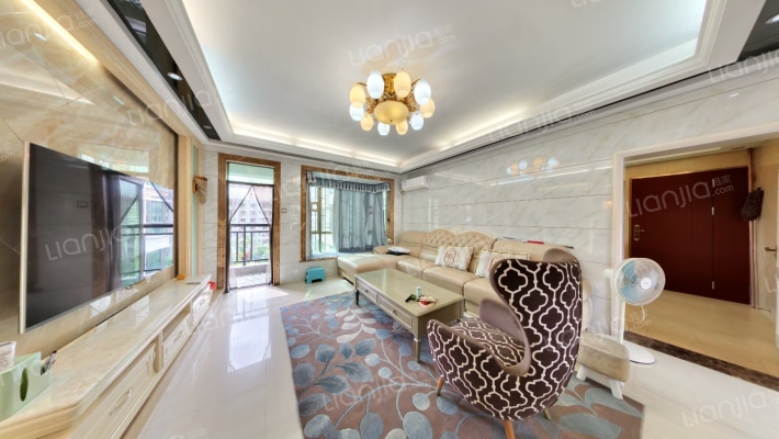 金河湾二期二手房实景图