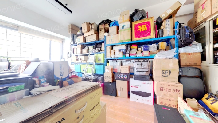 未来城二手房实景图