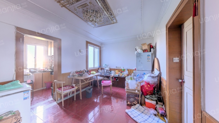 越秀南路520弄二手房实景图