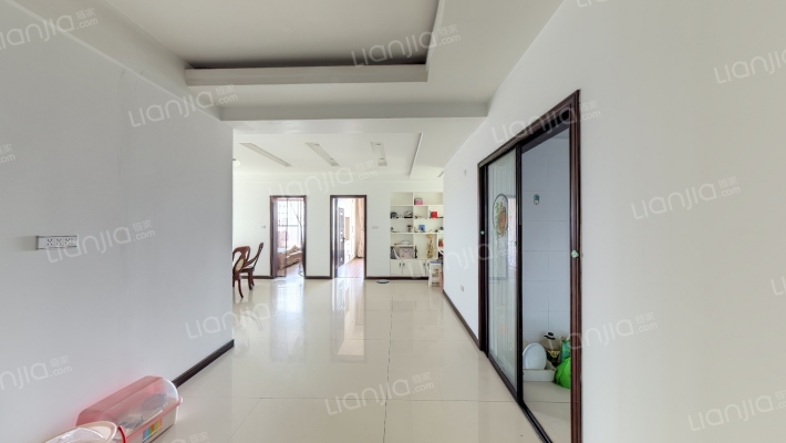 巴黎城小区二手房实景图