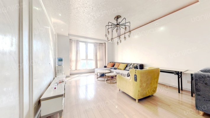 东屏小区二手房实景图