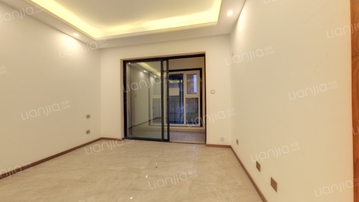 俊发彩云城澜湾二手房实景图