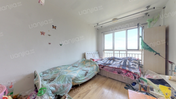 山里小区B区二手房实景图