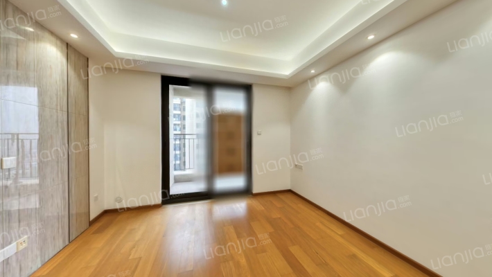 璀璨绿翠花园二手房实景图