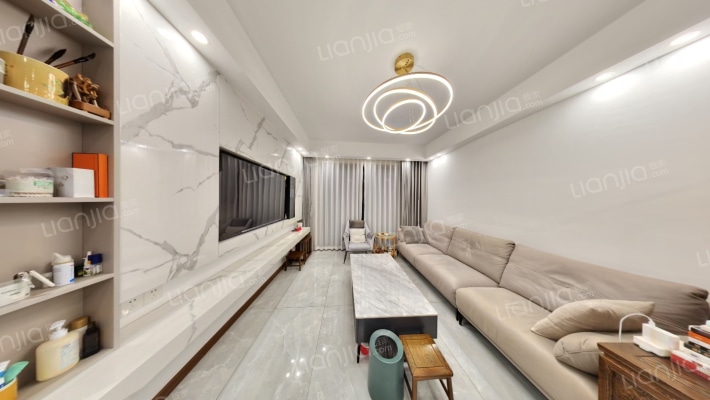 中骏合景府二手房实景图