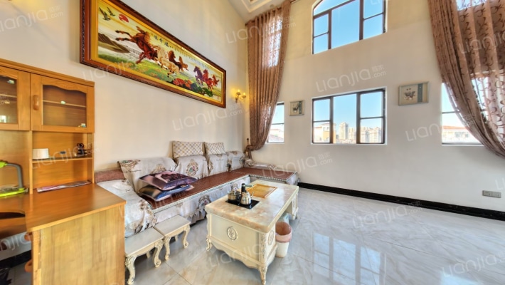 半岛1号一期二手房实景图