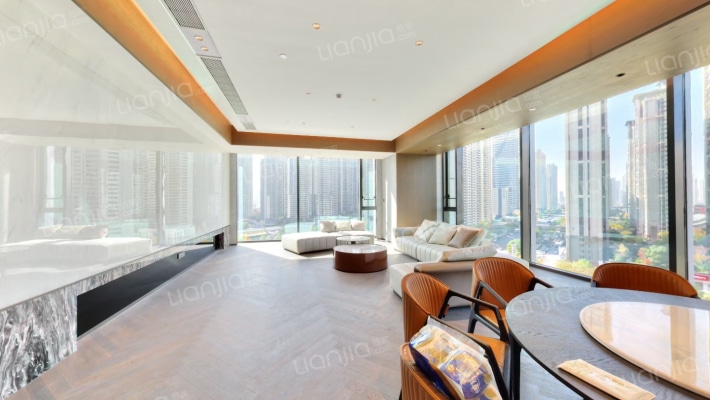 达美寰宇中心二期二手房实景图