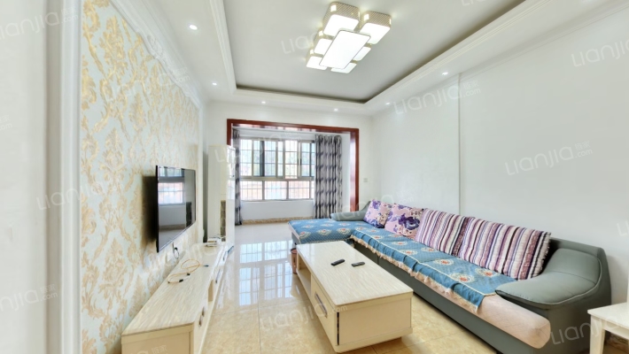 天成国际花半里小区二手房实景图