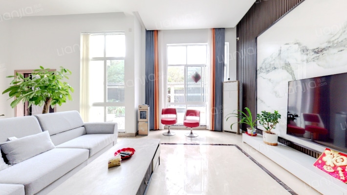 聆湖别苑二手房实景图