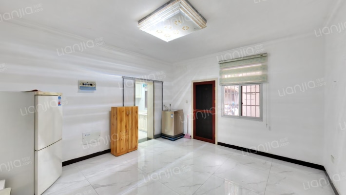 信江中路25号二手房实景图