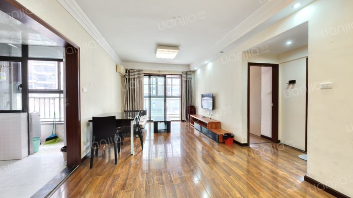 广电江湾新城北区二手房实景图