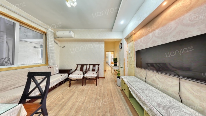 黄忠爱丽舍二手房实景图