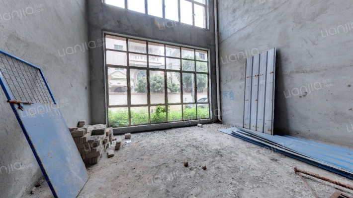 富湾北路三横街二手房实景图