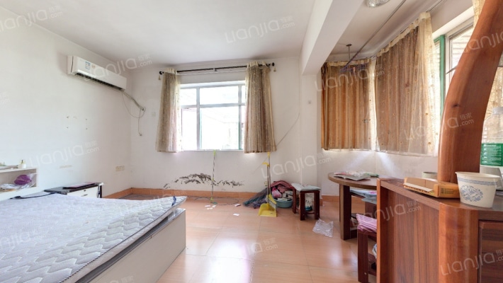 丽香苑二手房实景图