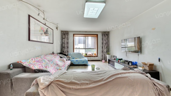 南华小区芳华苑二手房实景图