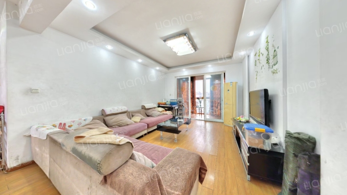 驿鑫乡卿城二手房实景图