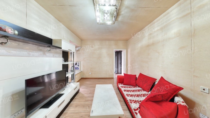 我的大学二手房实景图