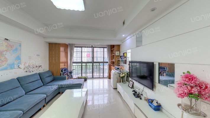 童话里二手房实景图