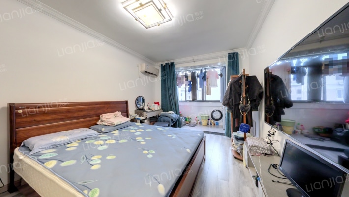 新成六坊二手房实景图