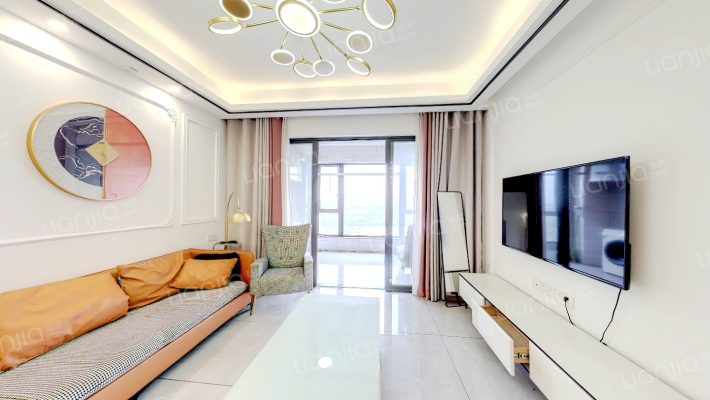 阳光凡尔赛宫A区二手房实景图