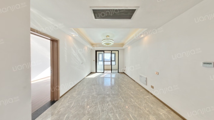 湖畔花园二手房实景图