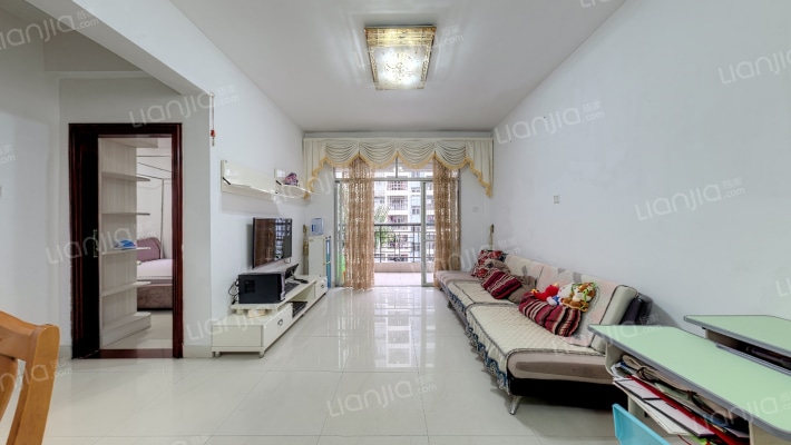 青青世界二手房实景图