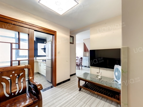 整租·蓝光中央天地 3室1厅 南