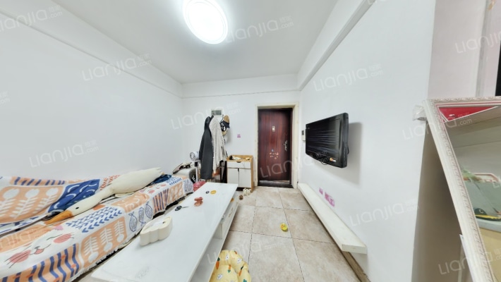 中鼎翡翠二手房实景图